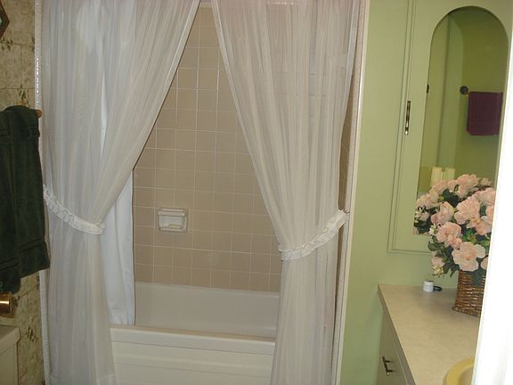3rd image of 63 Pedro Ct