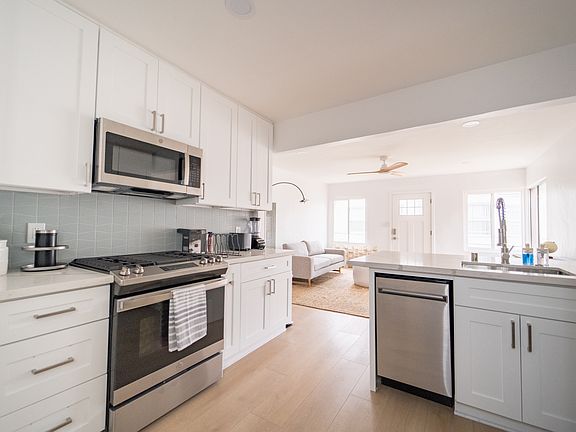 3rd image of 1456 Missouri St