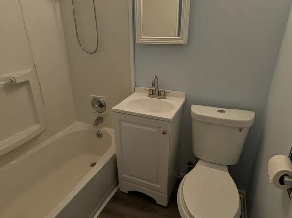 (undisclosed Address), Berlin, NH 03570