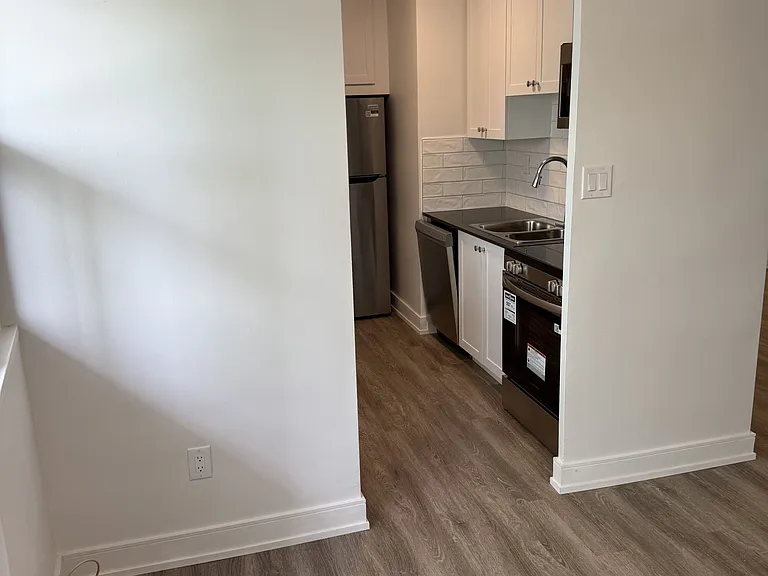 7 Albert St #317 — Photo 8