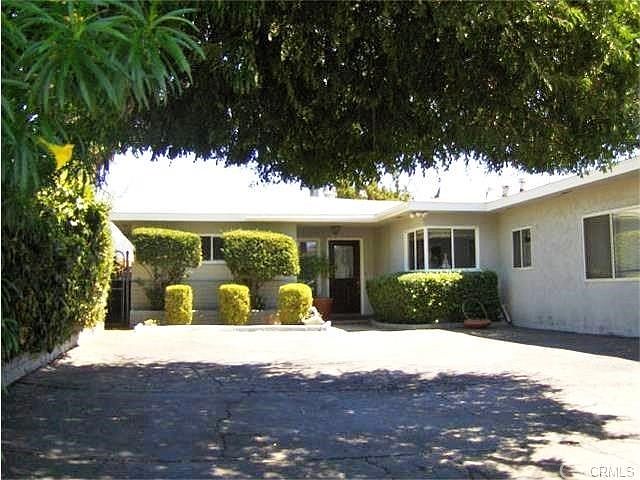 1st image of 306 Edgerton Dr