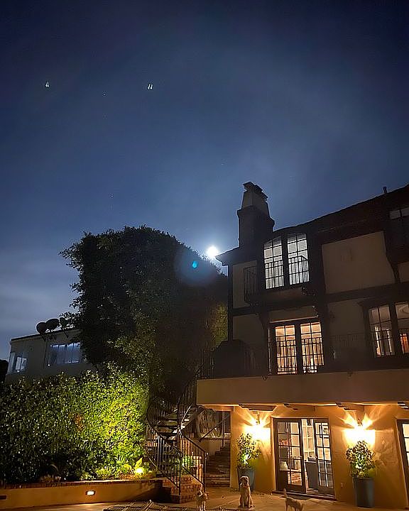 2nd image of 573 Via Del Monte