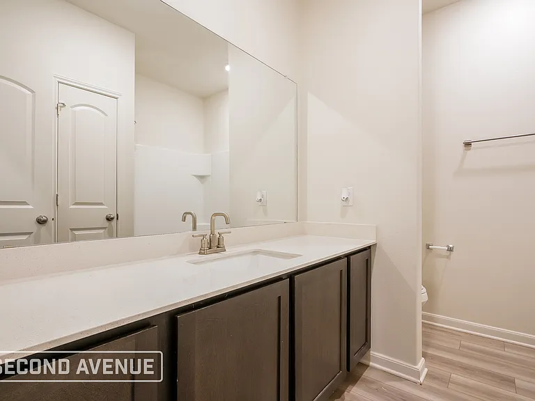 331 Condie Russell Ave — Photo 8