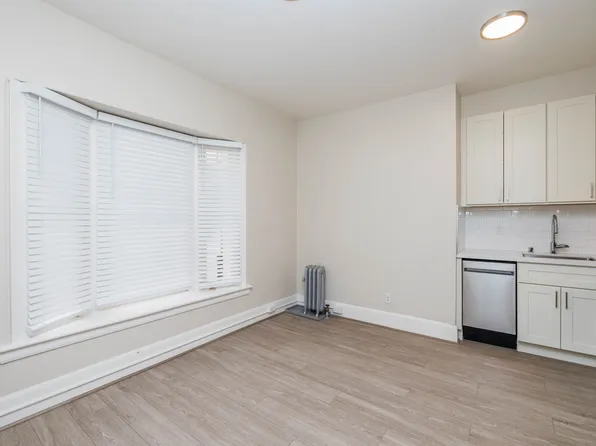 1651 Market