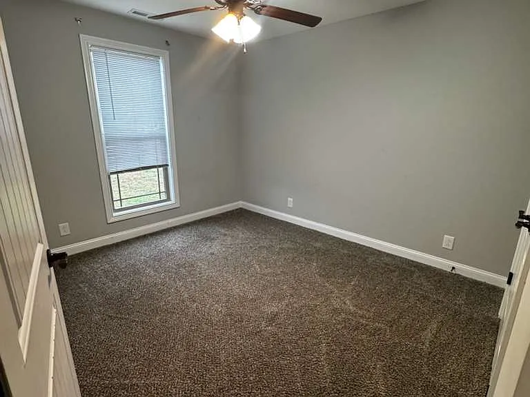 3858 Maliki Dr — Photo 27