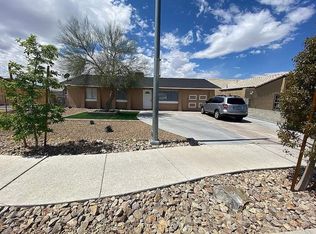 905 Center St, Henderson, NV 89015