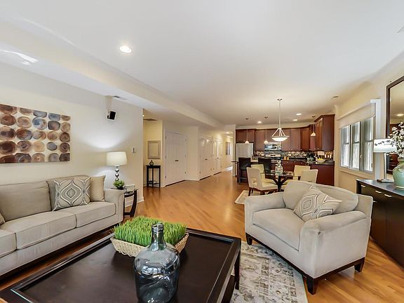 5th image of 1529 N Cleveland Ave APT 3S