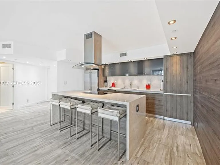 19195 Mystic Pointe Dr #1107 — Photo 13