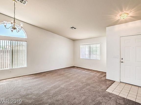 5th image of 1428 Iris Kelly Ave