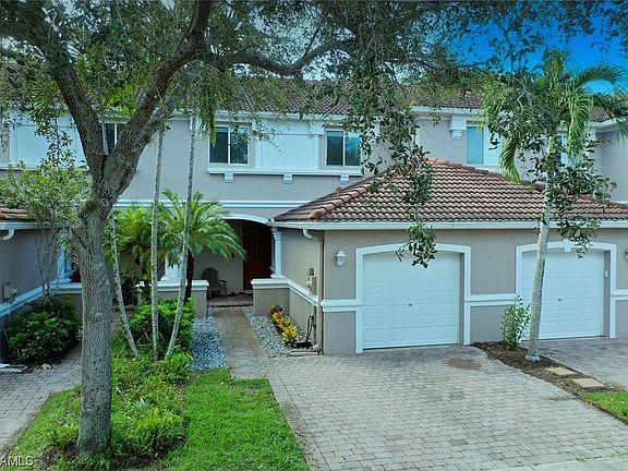 2nd image of 3295 Antica St