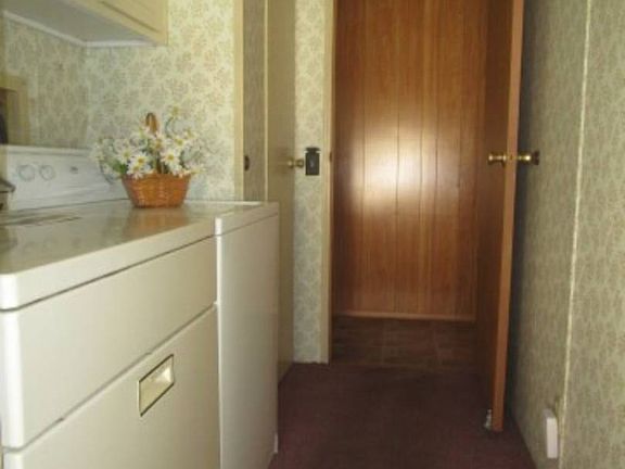 5th image of 1743 Bloom Dr