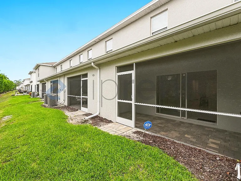 15067 Wildflower Cir — Photo 7
