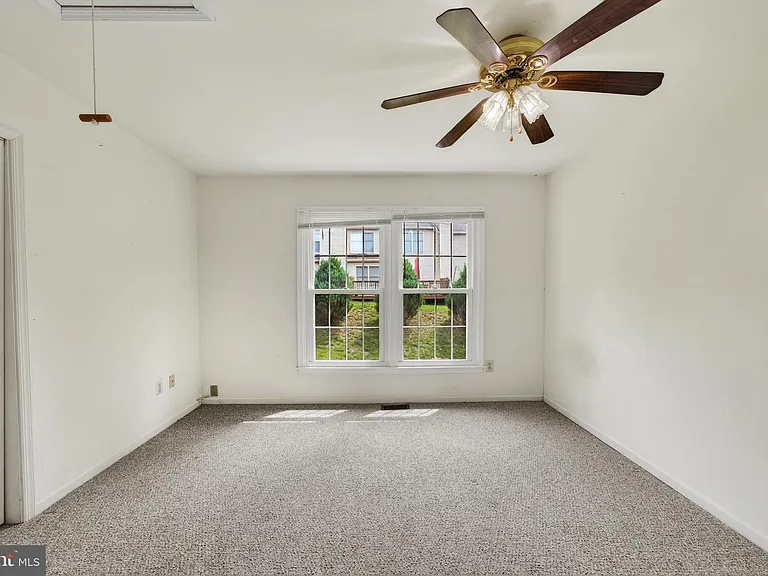 3 Oak Leaf Ln — Photo 25