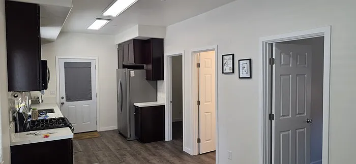 1251 Viola St — Photo 1