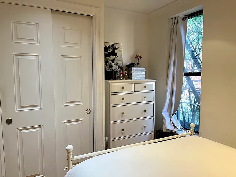101 Macdougal St #4A — Photo 6