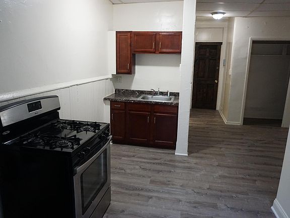 5th image of 1497 Hertel Ave APT 7