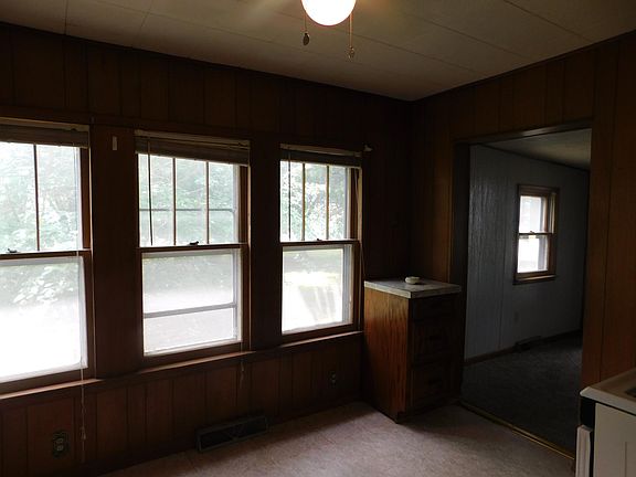 3rd image of 1402 W 6th Ave