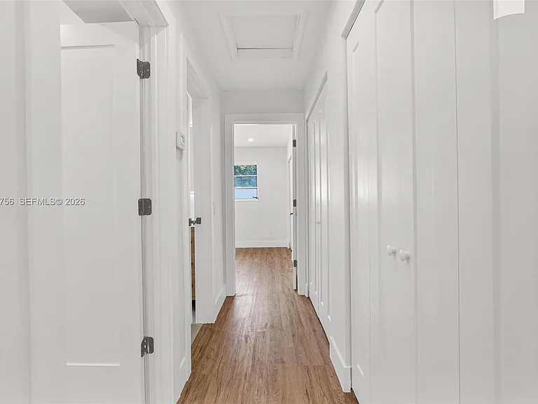 8201 SW 42nd St — Photo 18