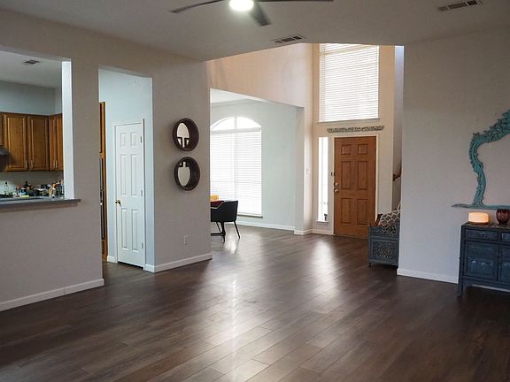 5th image of 8314 Everglades Cir