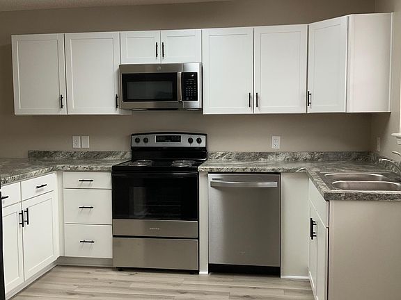 5th image of 2971 Broad St APT 151