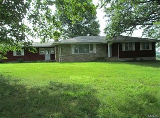 25856 Highway Yy, Lebanon, MO 65536