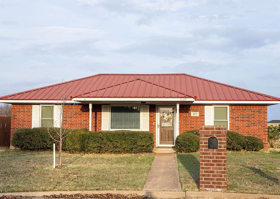 1st image of 112 Tumbleweed Ct