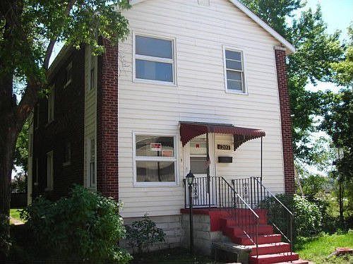 1st image of 1207 E Columbus Dr