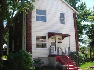 1207 E Columbus Dr, East Chicago, IN 46312