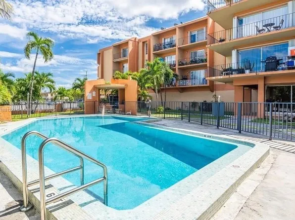 6780 W 2nd Ct APT 212, Hialeah, FL 33012