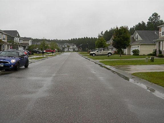 4th image of 131 Shadybrook Dr