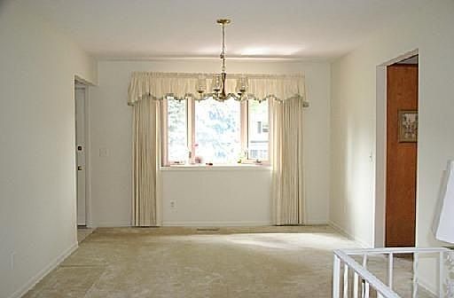 5th image of 2613 Meadowlane Dr