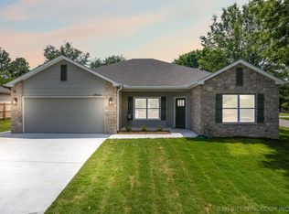 29826 E 154th St S, Coweta, OK 74429
