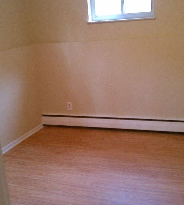 2nd image of 3009 Westwood Northern Blvd APT 3