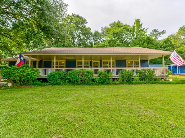 180 Beech Creek Rd, Livingston, TX 77351