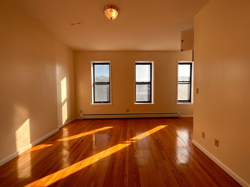 1st image of 752 Coney Island Ave #3A