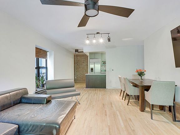3rd image of 2041 5th Ave APT 2F