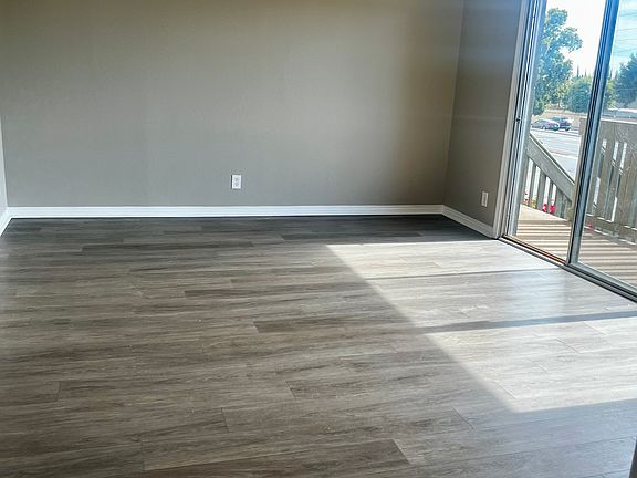 2nd image of 1101 Sepulveda Blvd #201