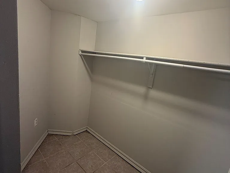 129 Upper Humber Dr #BASEMENT — Photo 6
