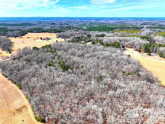 3rd image of Dirgie Mine Rd #C