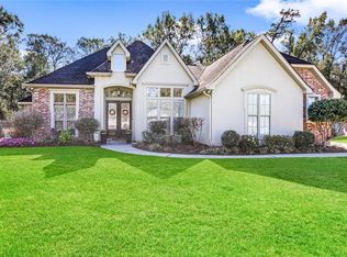 1019 Jameson Pl, Covington, LA 70433