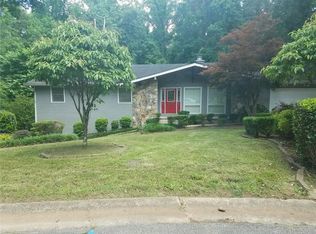 676 Elam Forest Ct, Stone Mountain, GA 30083