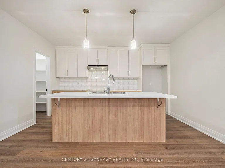 261 Argile St #B — Photo 11