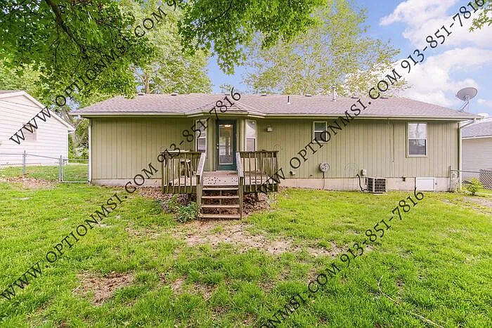 712 Harvey St — Photo 26