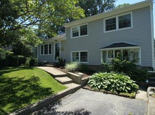 351 Hunyadi Ave, Fairfield, CT 06824