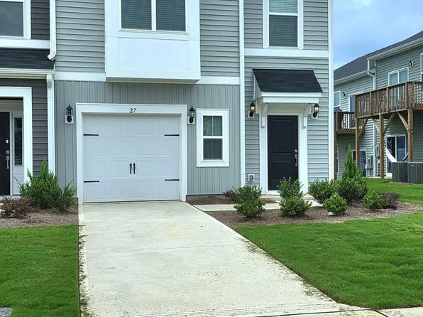 27 Nettle Ln, Clayton, NC 27520