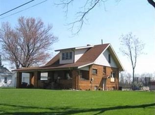 11193 High St NE, Sandyville, OH 44671