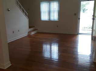 14 Bender Ct, Portsmouth, VA 23702