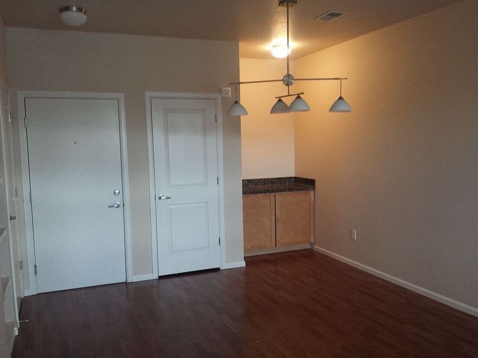 2nd image of 11312 Colony Cir