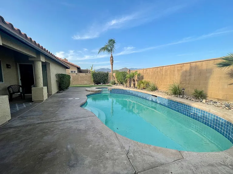 43755 Milan Ct — Photo 20