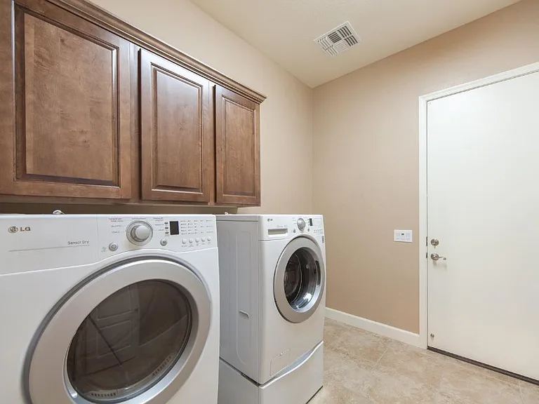 31498 N 129th Dr — Photo 14